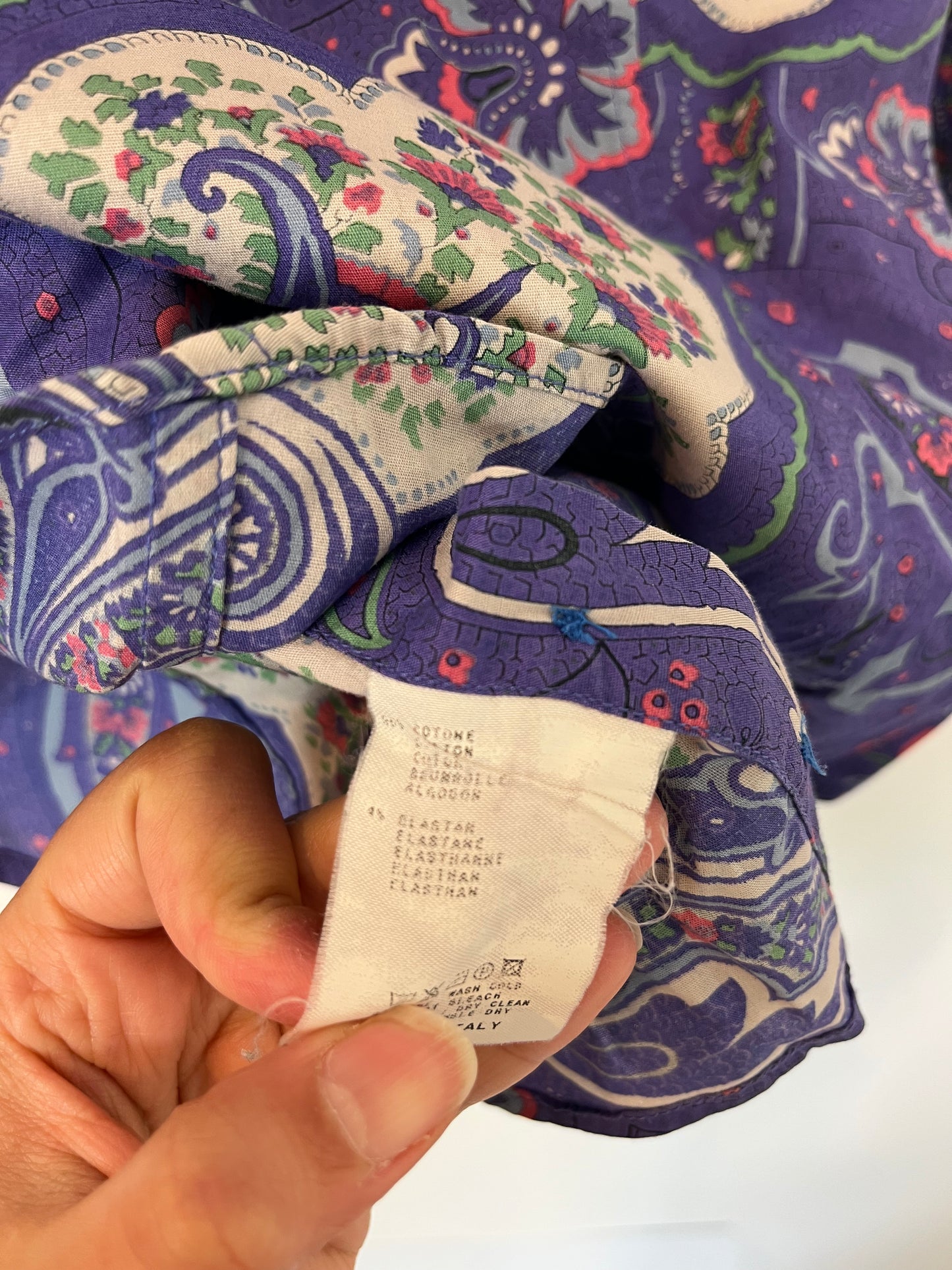 ETRO. Camisa morada estampada. T 44 (S)