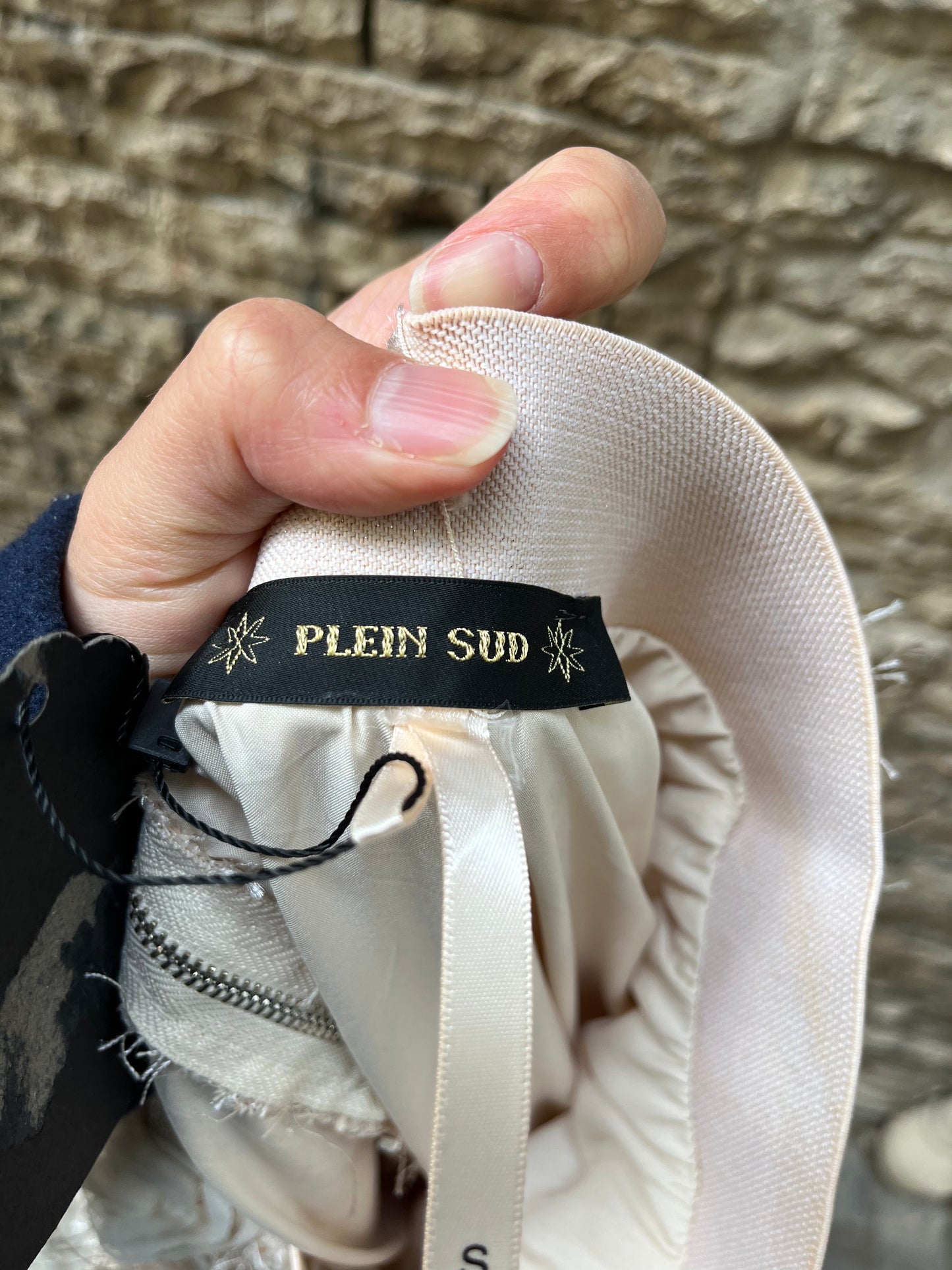 PLEIN SUD. Falda midi texturas. T S