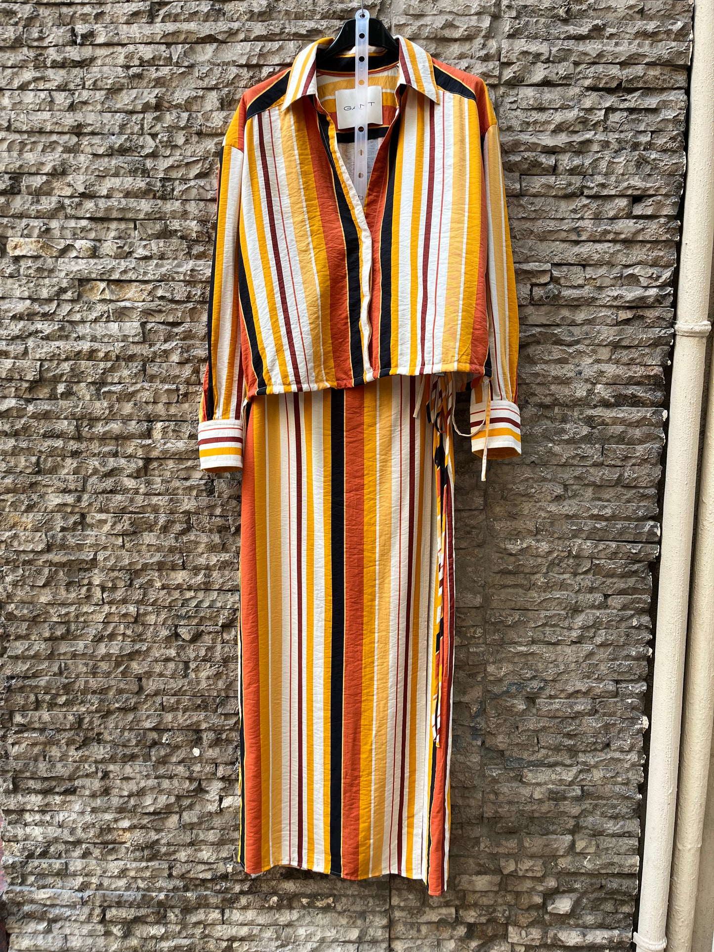 GANT. Striped skirt and blouse set. Size XS/S