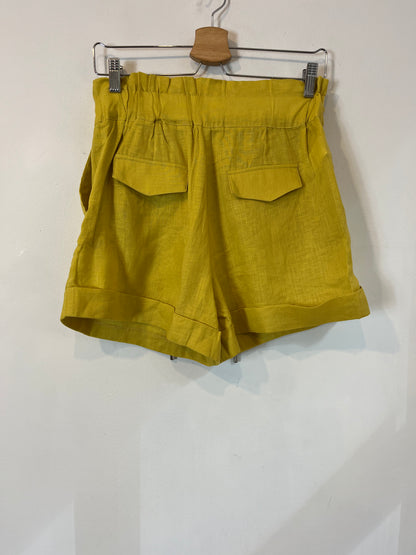 MANGO. Bermuda lino pistacho. T M