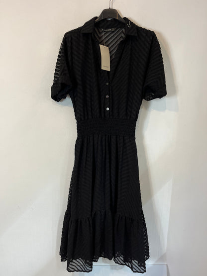 ZARA. Vestido textura negro. T XS