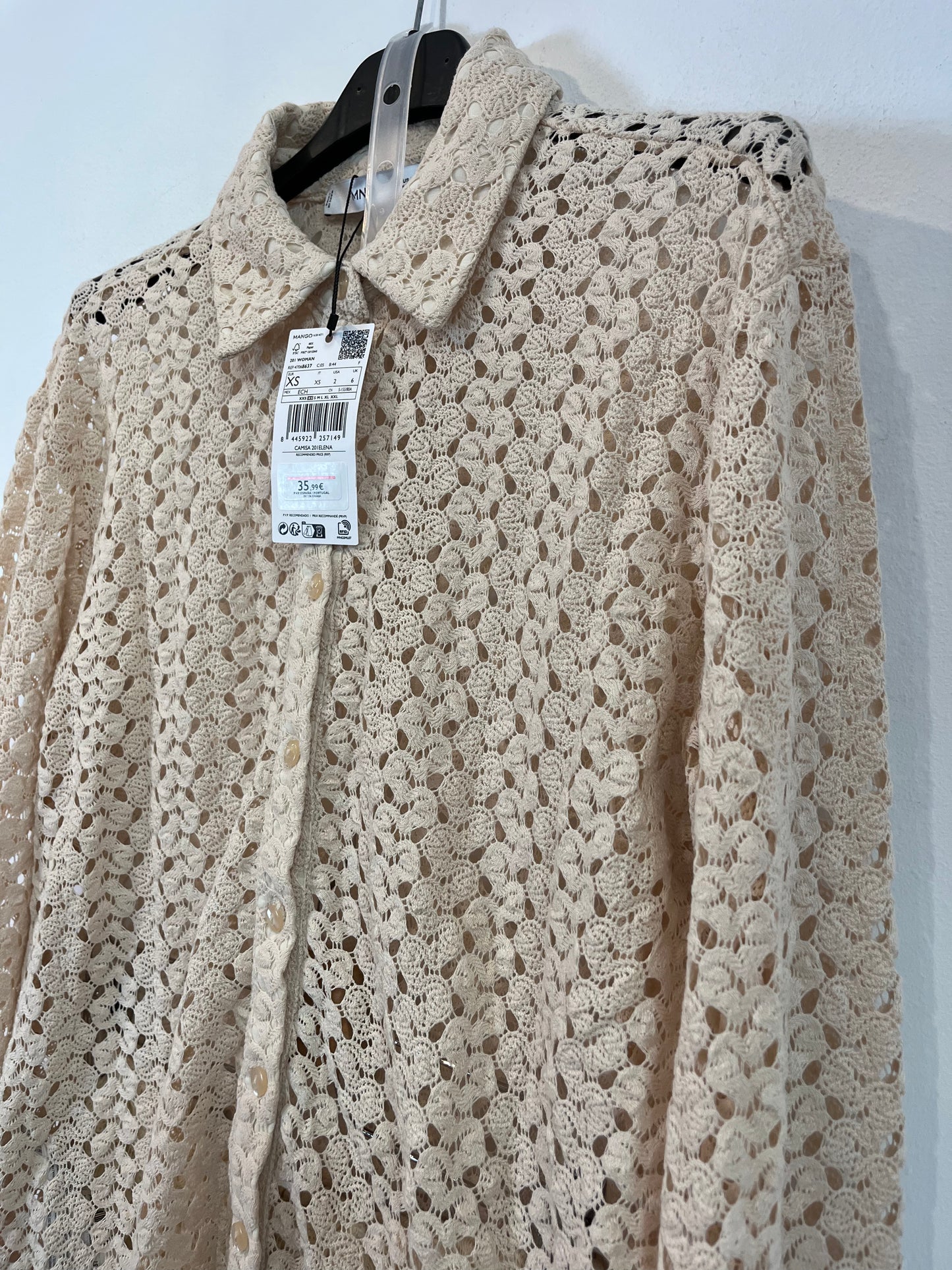 MANGO. Total look croché beige. T XS/S