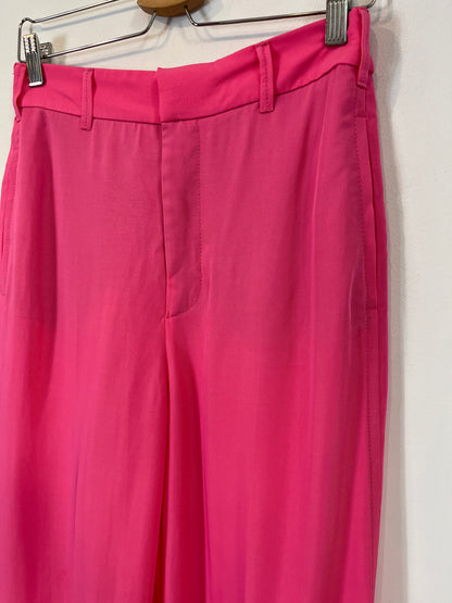 ZARA. Pantalón fluido fucsia. T S