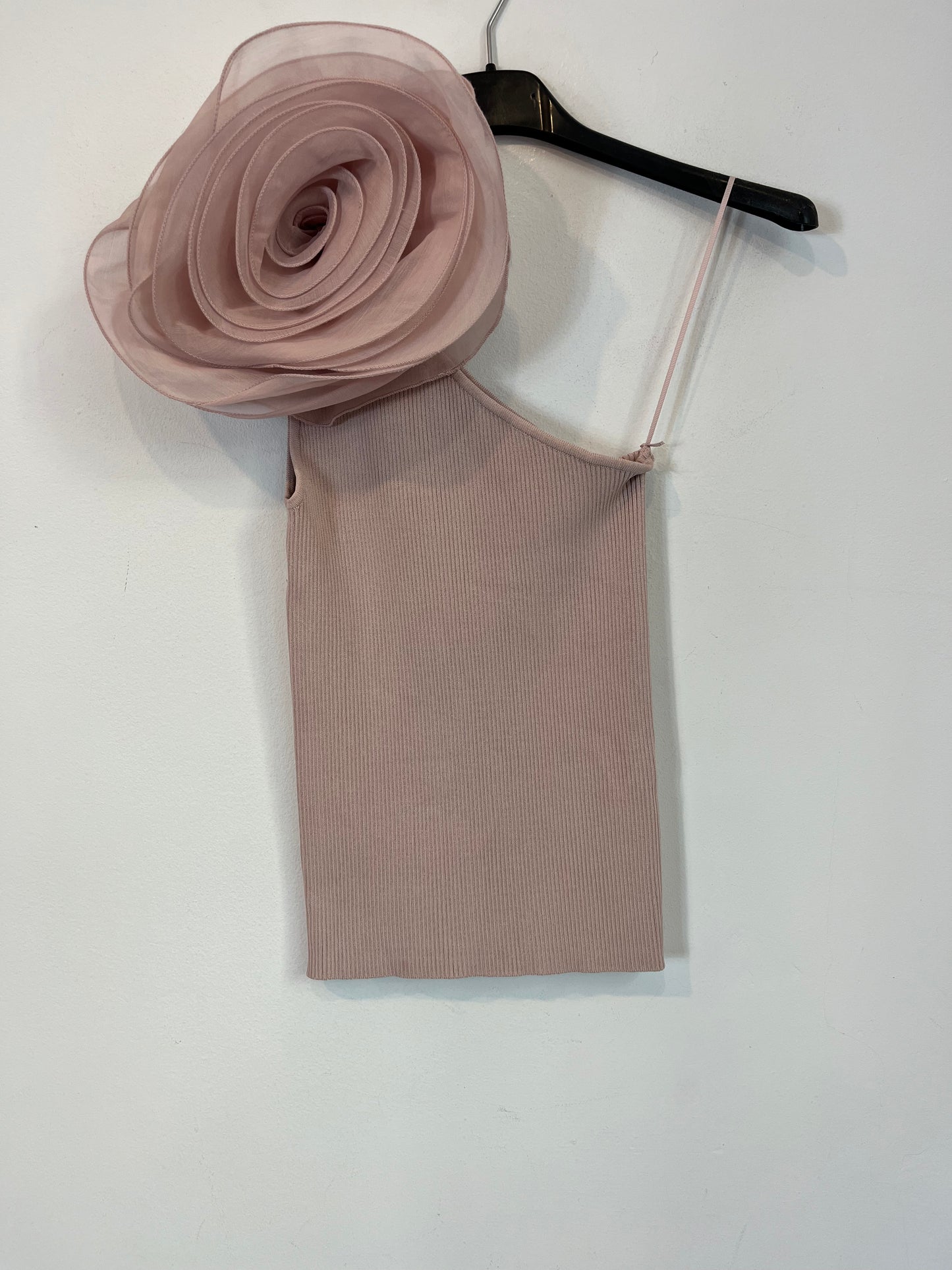 ZARA. top rosa flor T.s