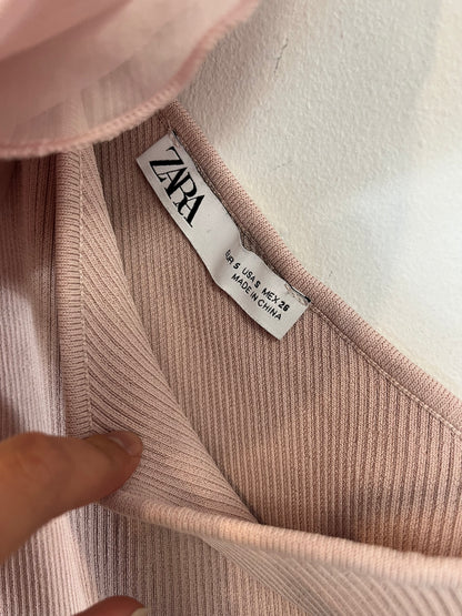 ZARA. top rosa flor T.s