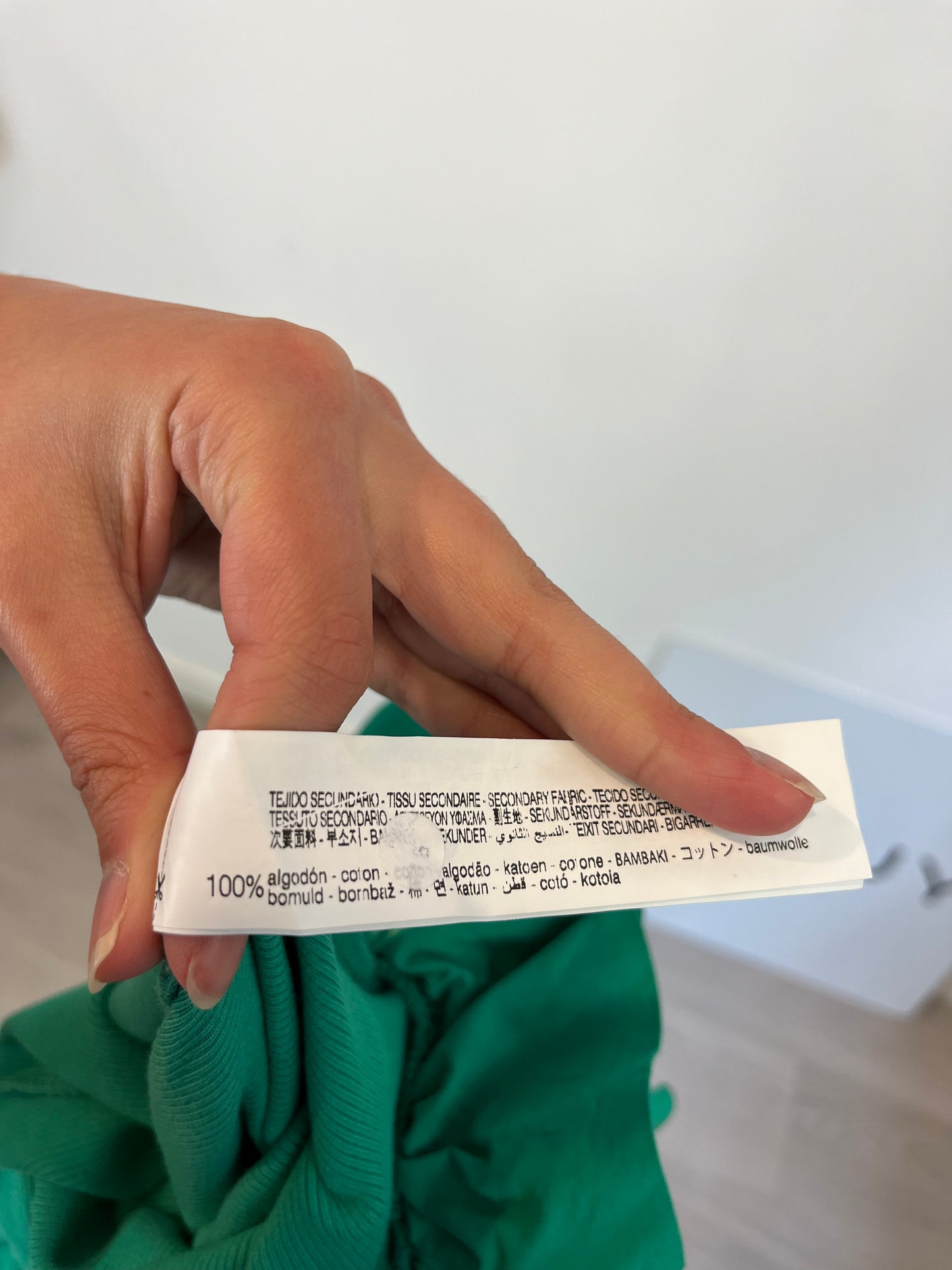 ZARA. Body verde volante T.s