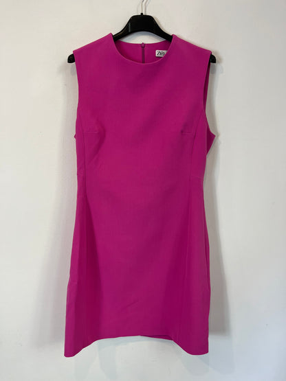 ZARA. Pink pleated dress Ts