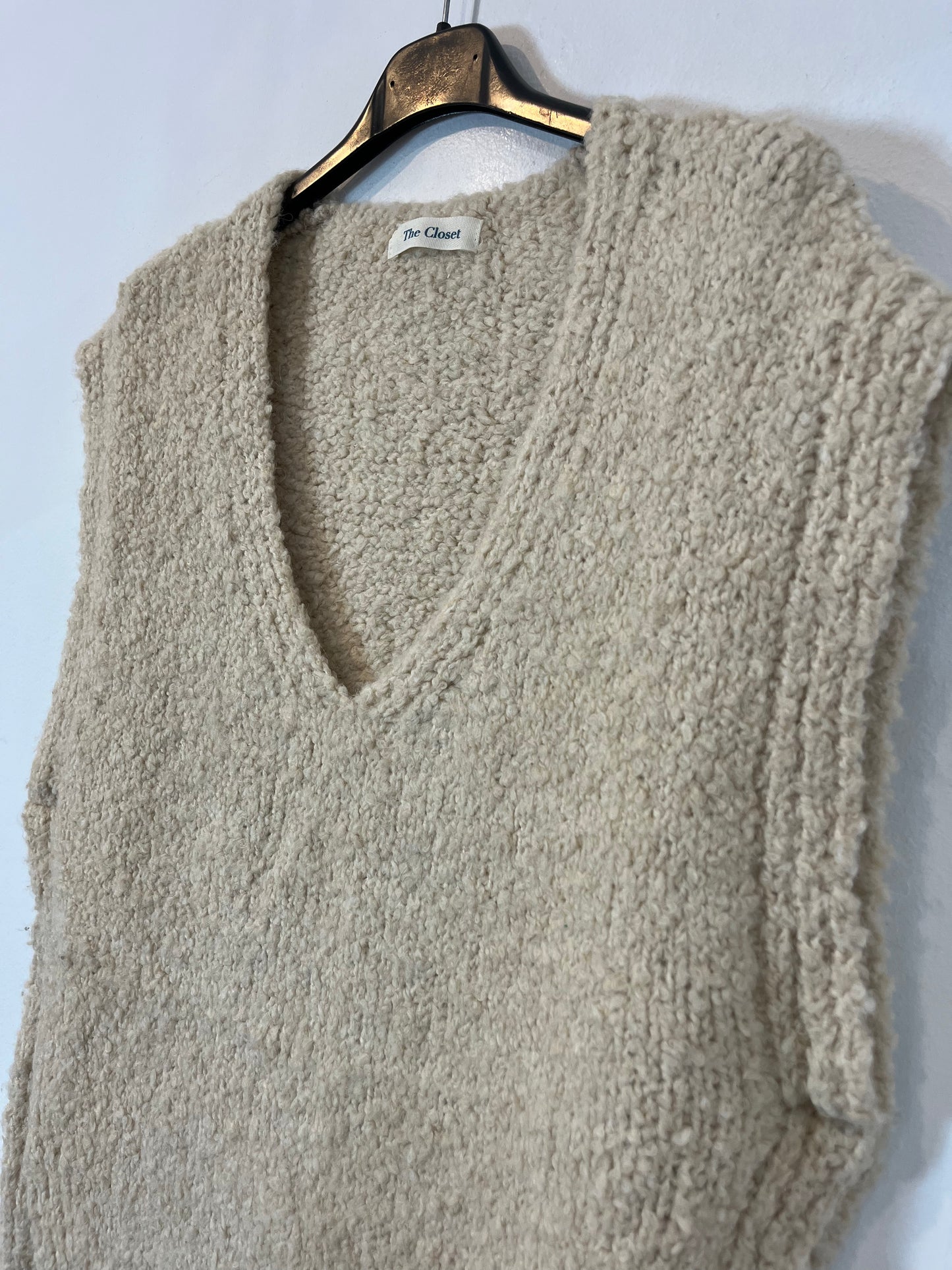 THE CLOSET. Chaleco beige con lana. T M