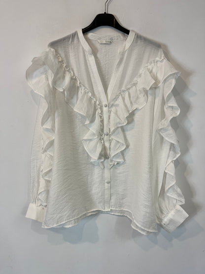 ZARA. Blusa blanca volantes. T M