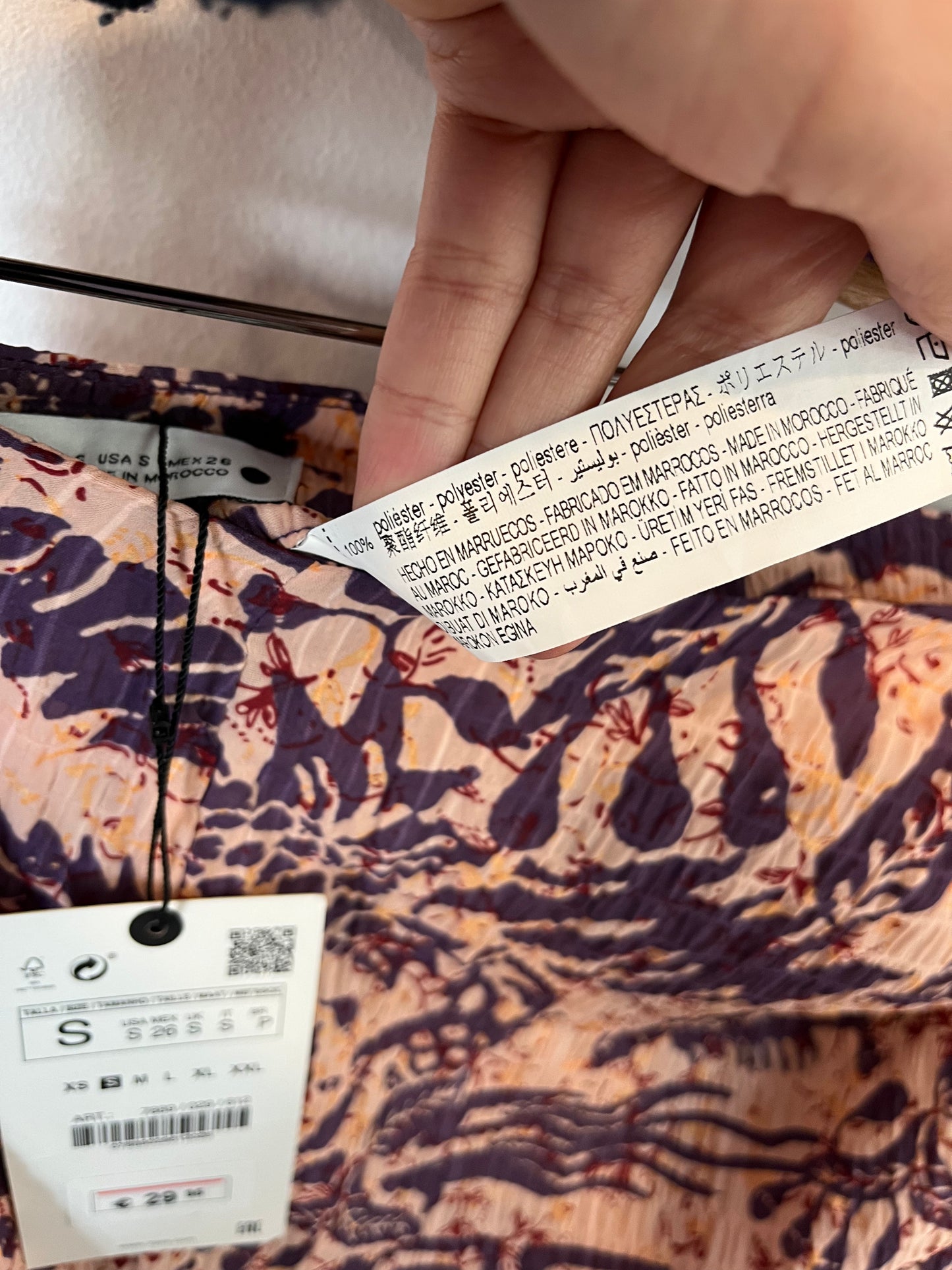 ZARA. Conjunto top y falda mdi estampado. T S/M