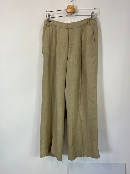 ZARA. Beige flowing waist trousers. TS