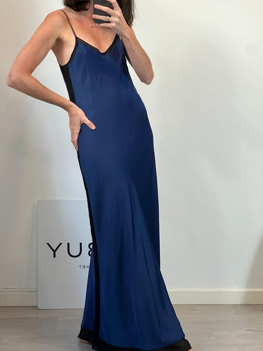 NÍCOLI. Vestido largo satinado azul . T S