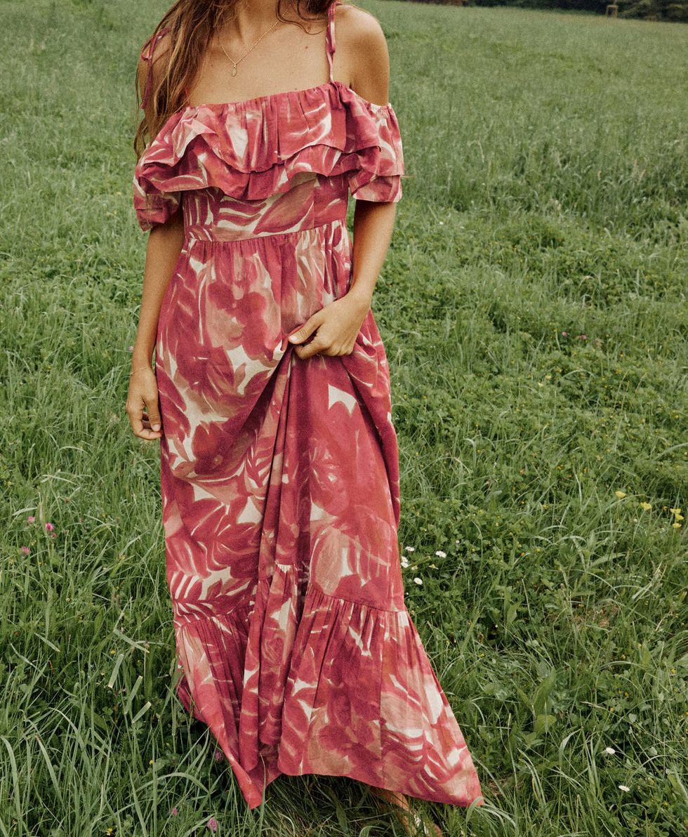 ZARA. Vestido largo de flores