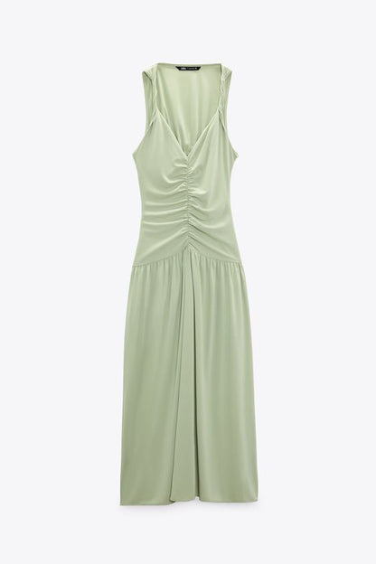 ZARA. Vestido verde fruncido