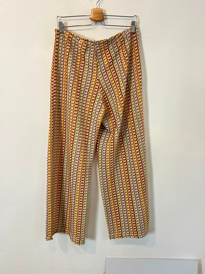 BARILOCHE. Houndstooth trousers size 36