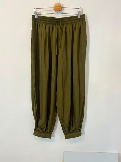 BARILOCHE. Houndstooth trousers size 36