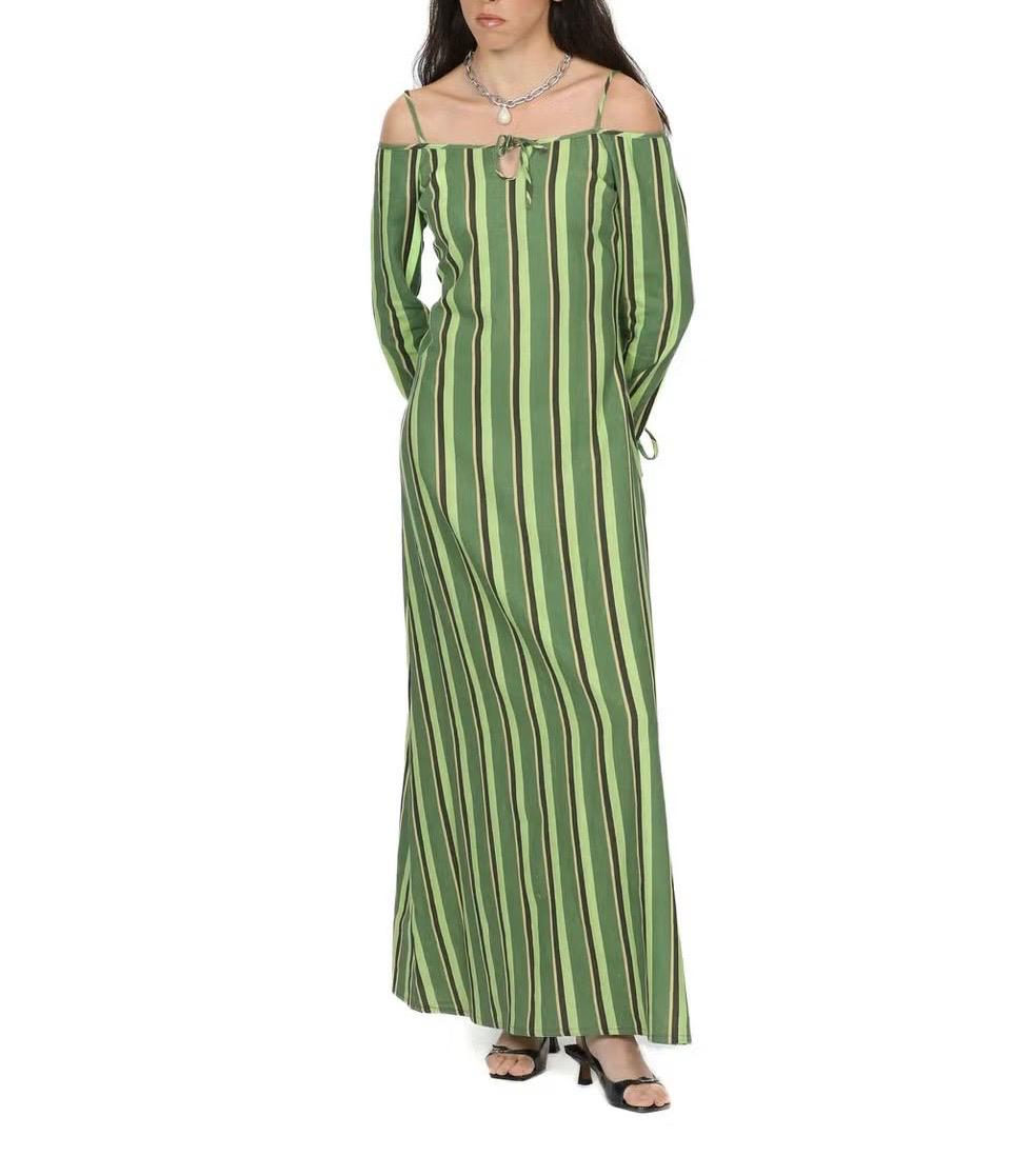 LAAGAM. Vestido  rayas en verde con lino