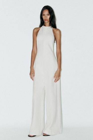 ZARA. Mono largo blanco al cuello