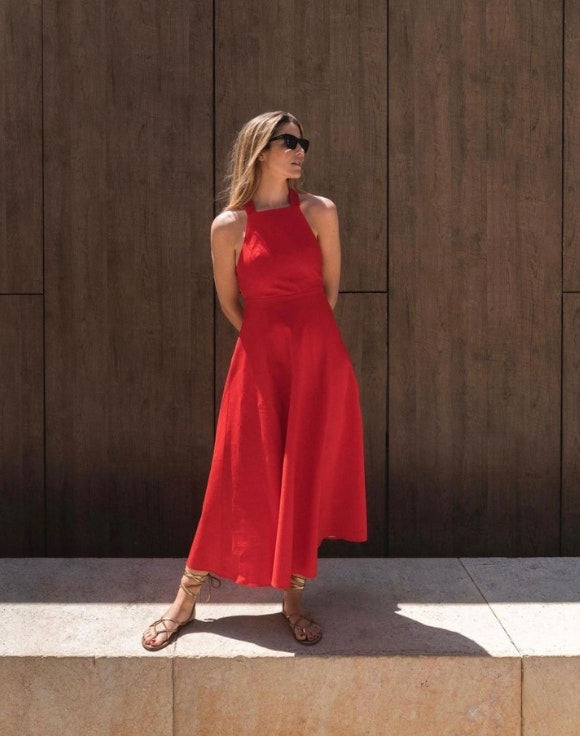 ZARA. Vestido midi  vuelo detalle espalda