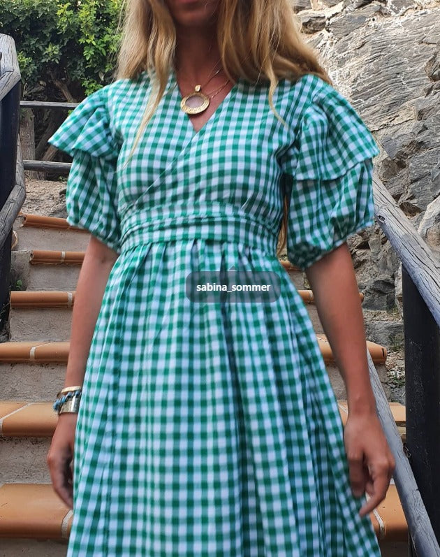 SABINA SOMMER. Vestido largo cruzado vichy verde