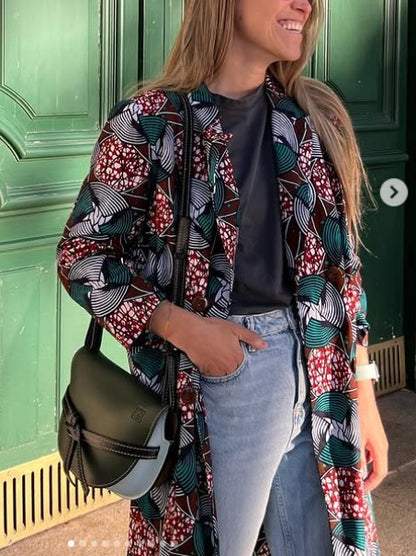 YELLOW & STONE. Chaqueta larga estampada botones