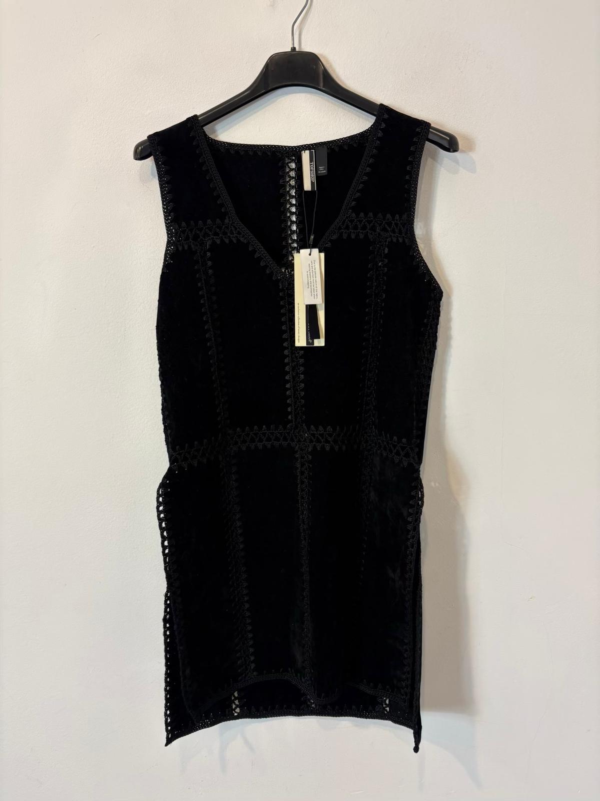 TOPSHOP. Top negro antelina y croché