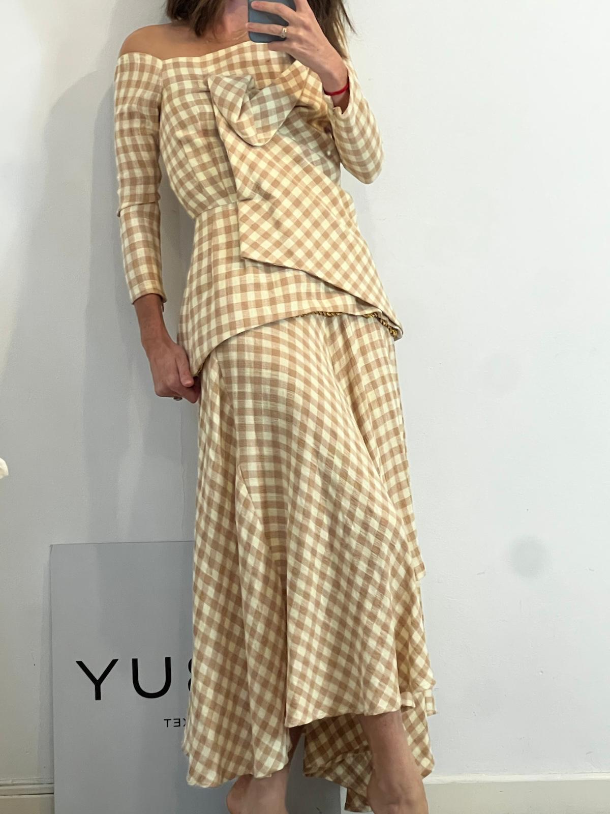 IQ COLLECTION. Conjunto top y falda vichy
