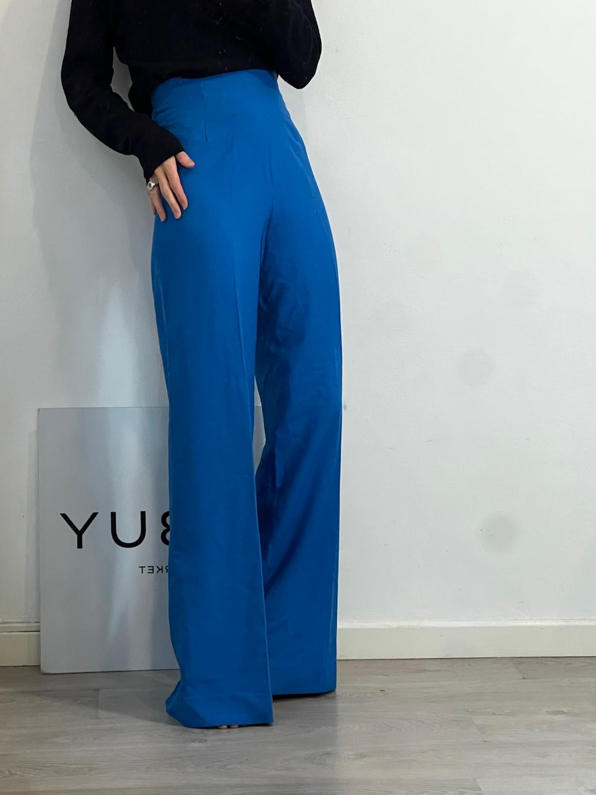 Pantalón azul palazzo