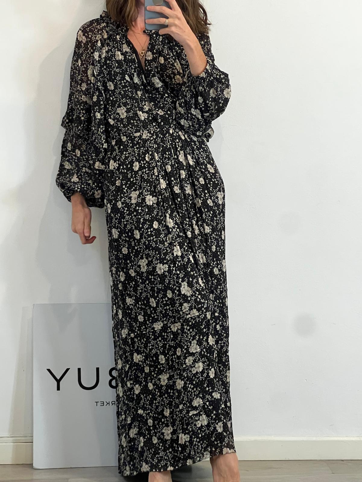 ISABEL MARANT ÉTOILE. Vestido negro flores