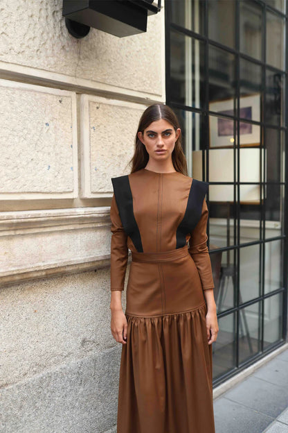 MATTUÎ Collection. Total look marrón chocolate