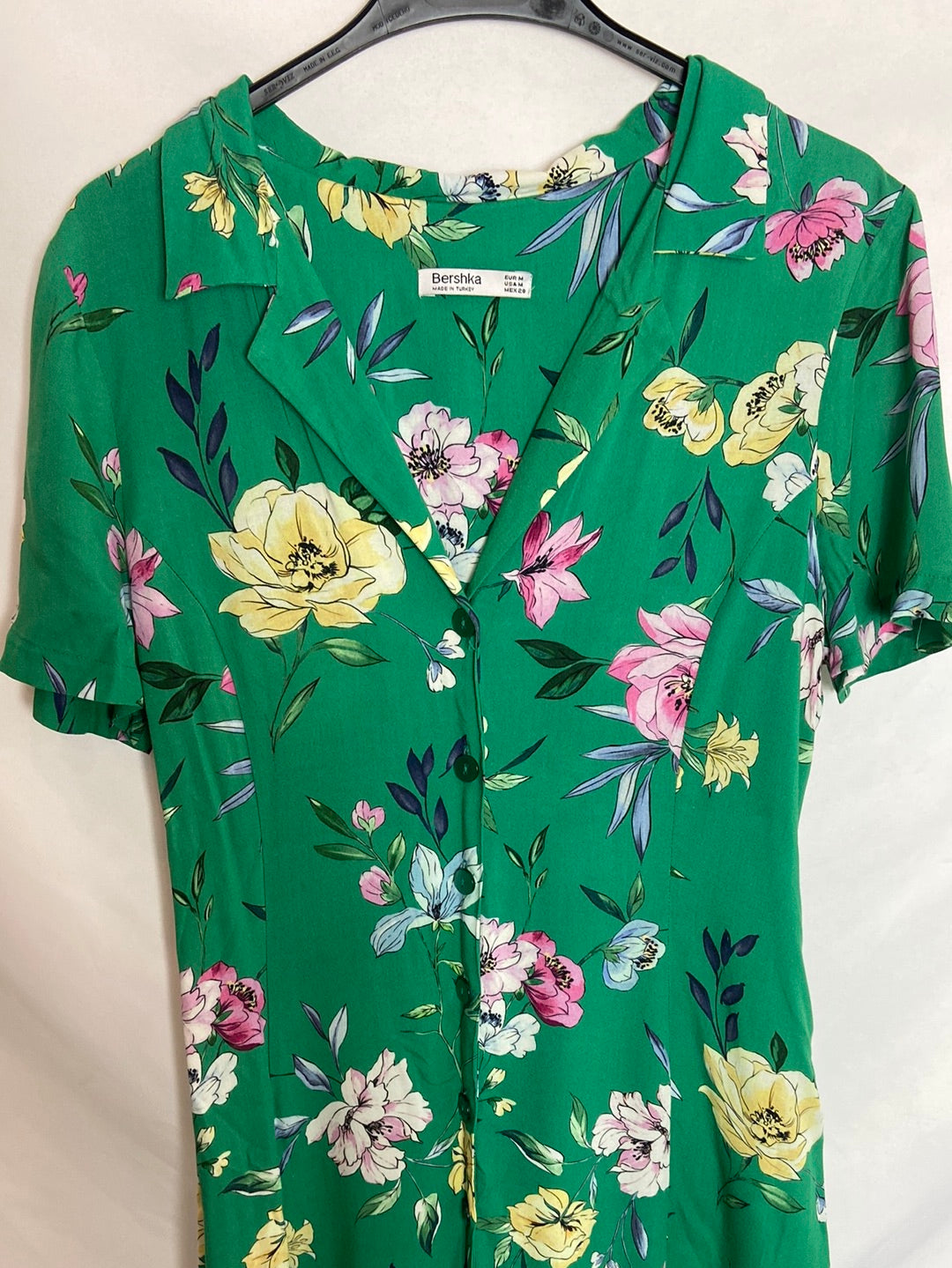 BERSHKA. Vestido largo flores T. M