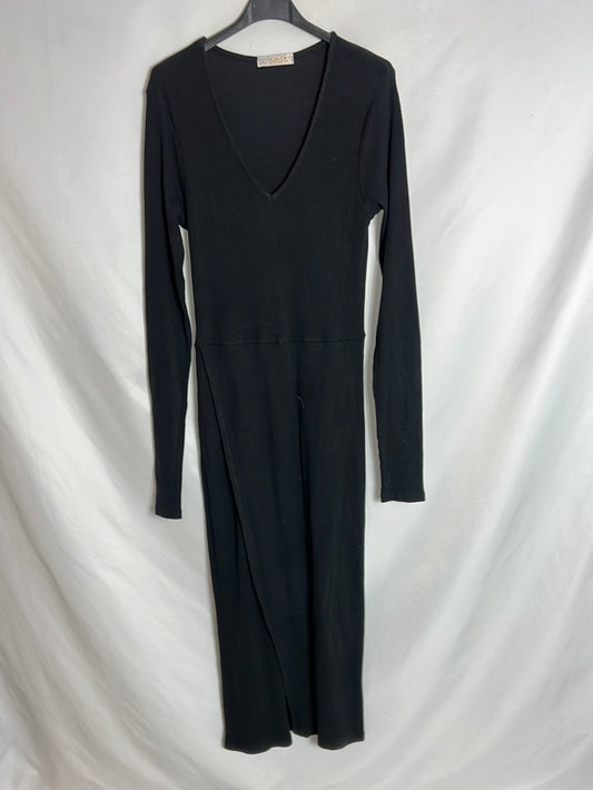 VALENTINA. Vestido midi negro canalé. T S