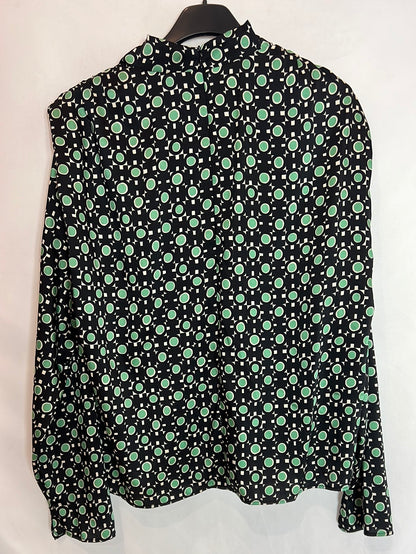 ZARA. Printed black satin blouse. TM