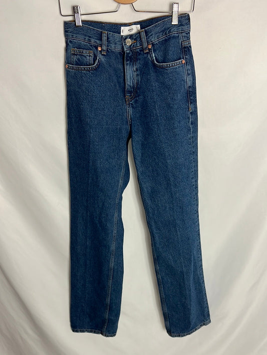 MANGO. Straight-leg jeans. Size 34