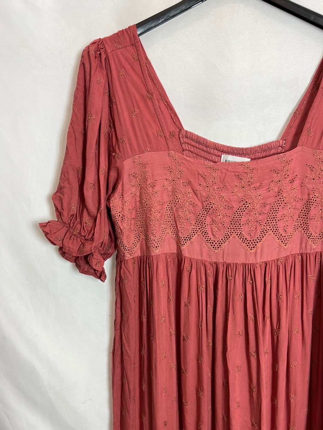 BROWNIE. Vestido largo bordado T.xs/s