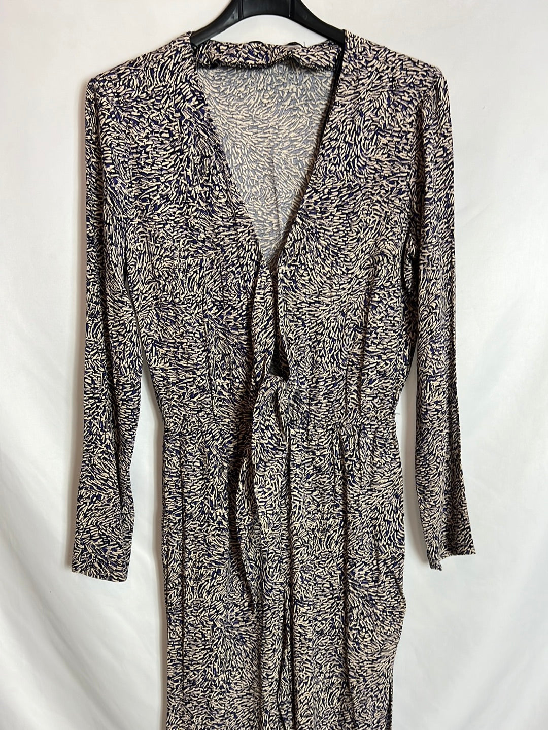 ZARA. Long flowing printed jumpsuit with bow. TS