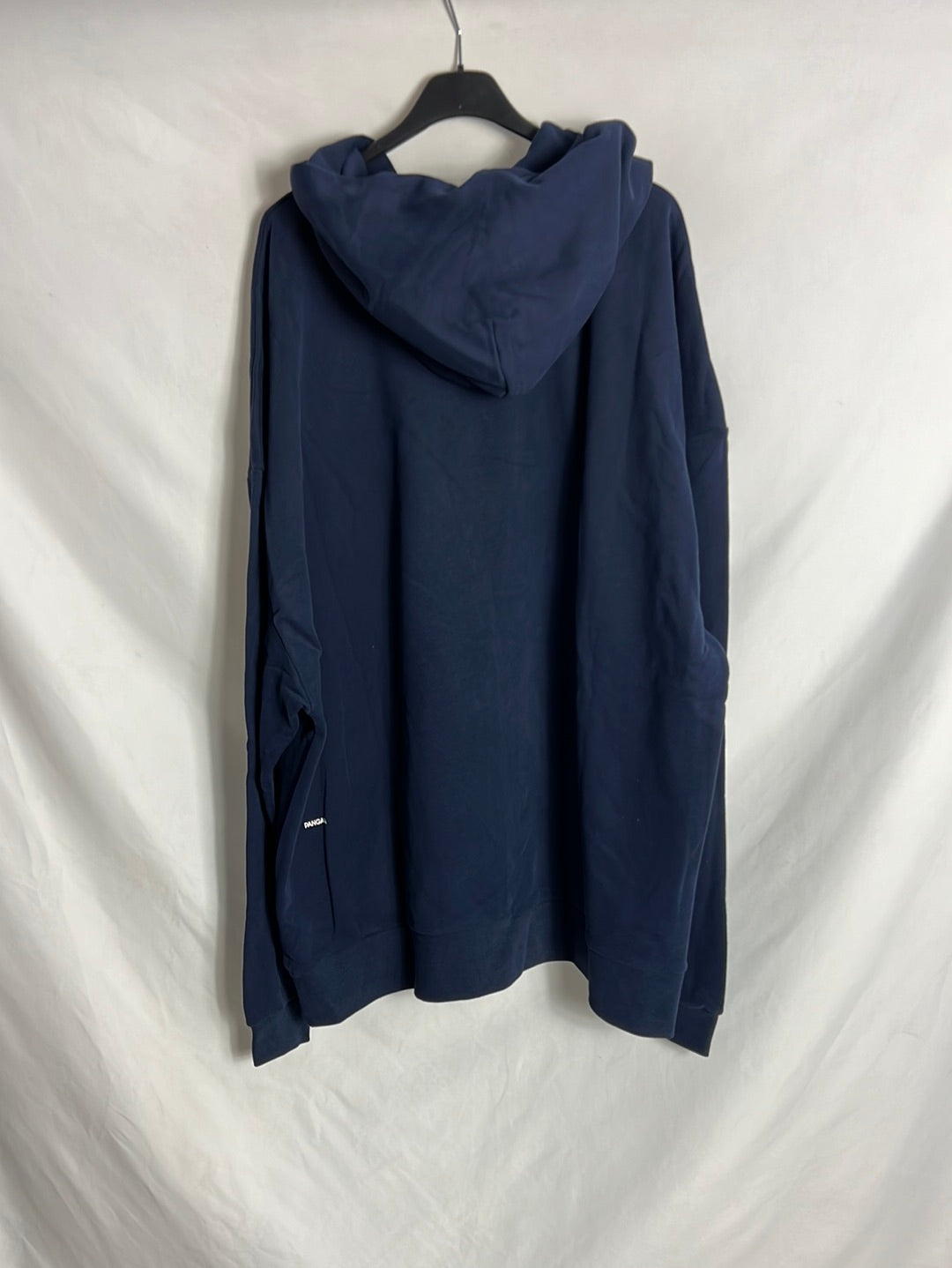 PANGAIA. Sudadera oversized azul letras. TU
