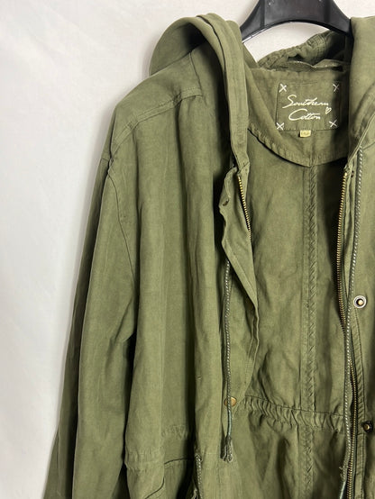 SOUTHERN COTTON. Parka verde capucha. T L