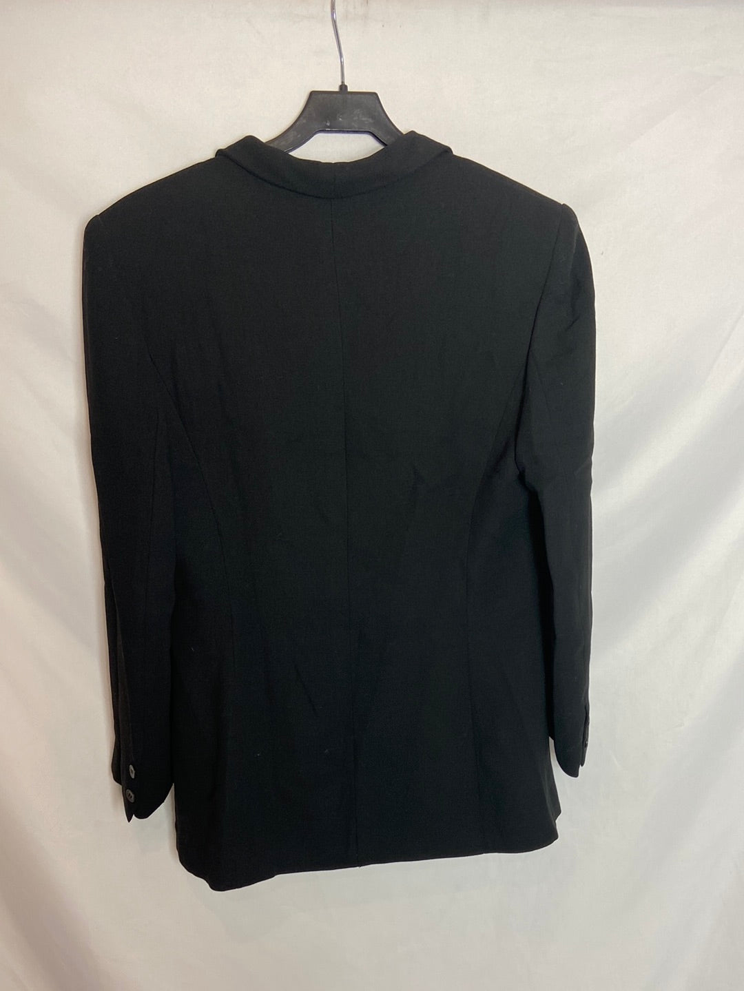 ROJO INGLÉS. Blazer negra botones. T.XXL