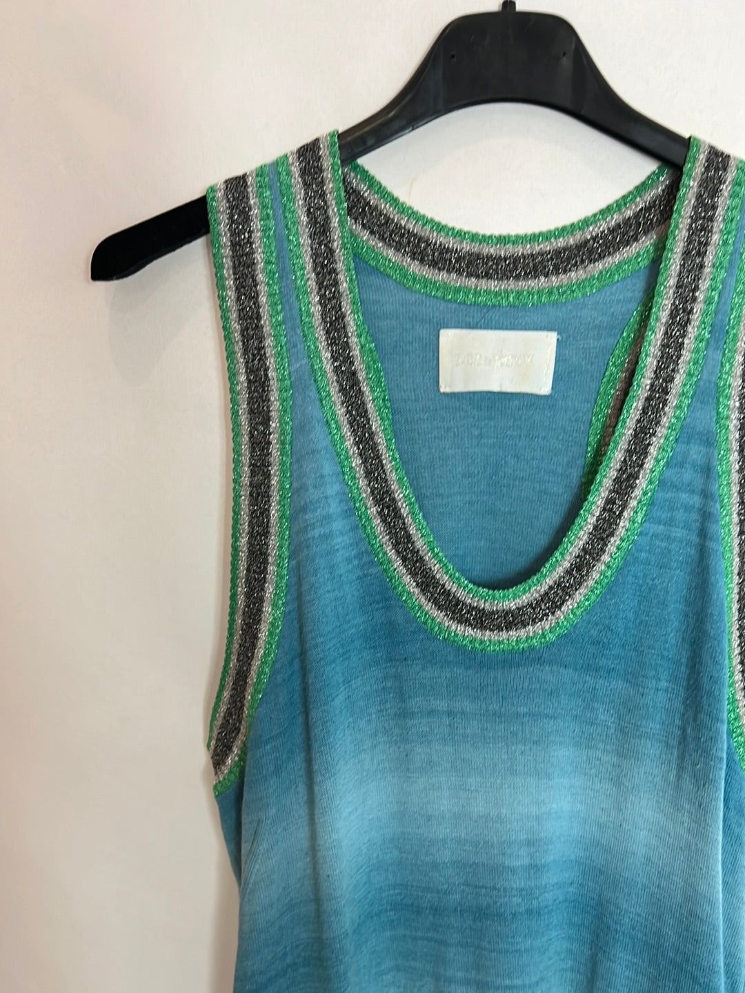 ZADIG&amp;VOLTAIRE. Worn effect blue knit top. TS (tare)