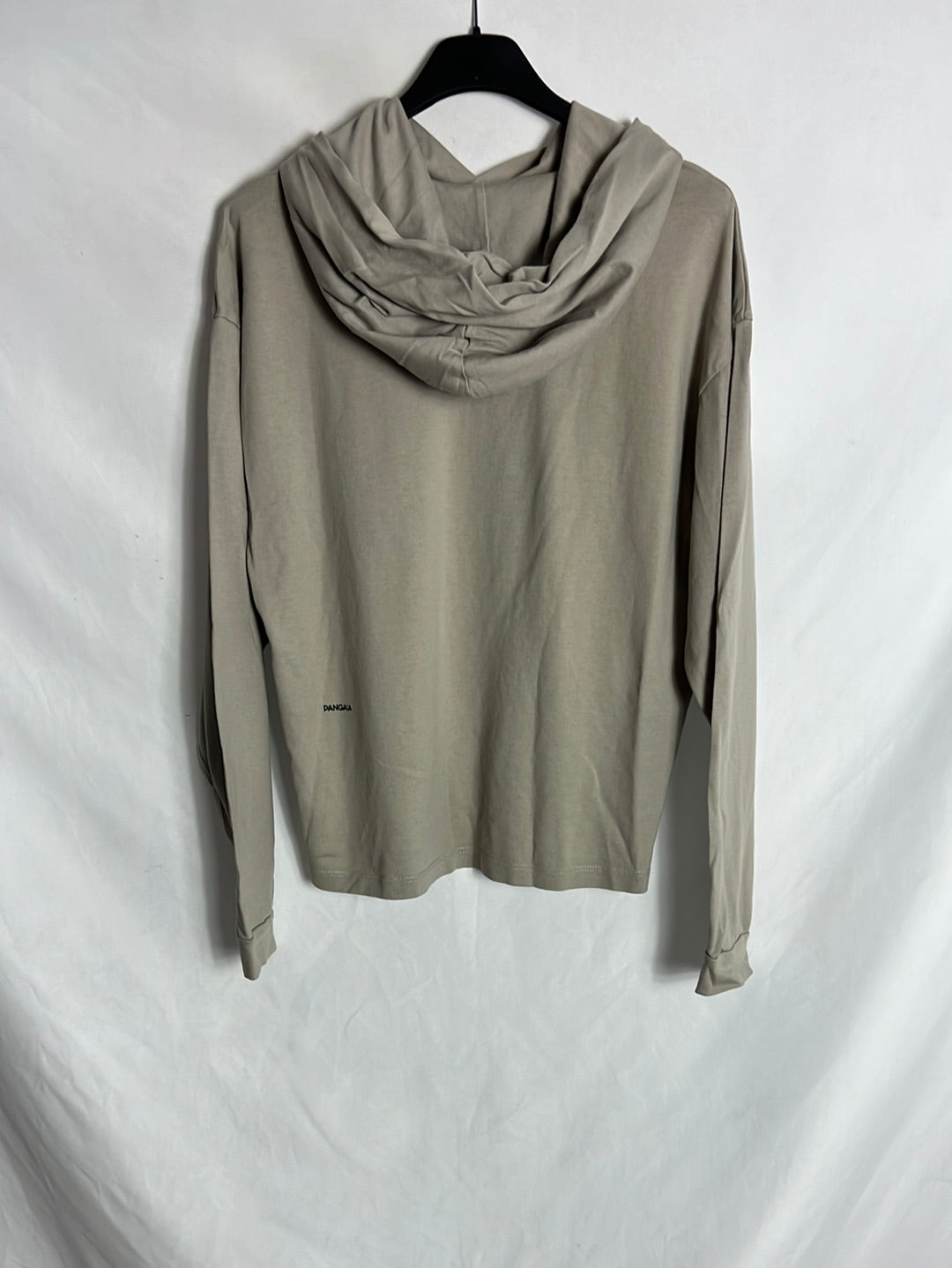 PANGAIA. Thin beige letter sweatshirt. T.S.