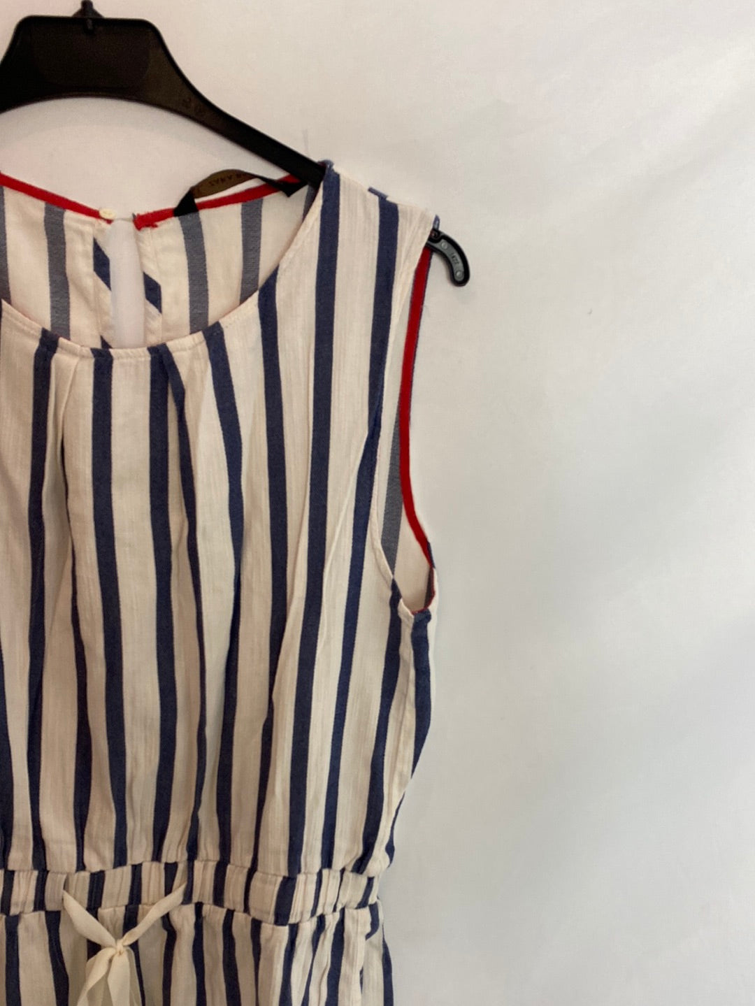 ZARA. Striped dress with adjustable waist. TS 