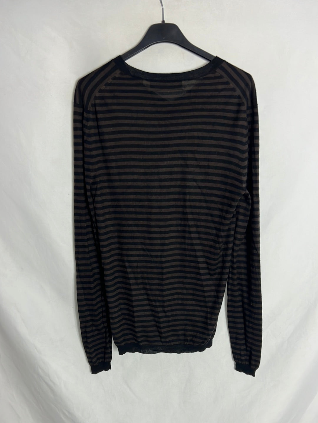 NEIMAN MARCUS. Brown and black striped sweater. TS
