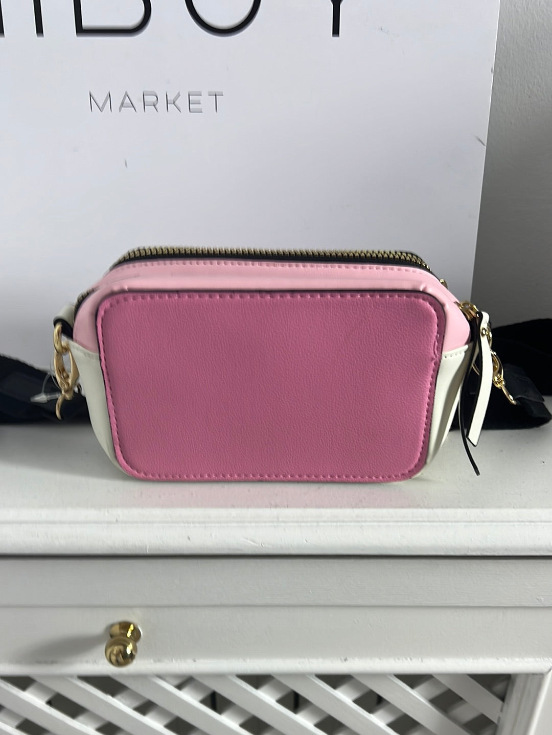 PRIMARK. Pink and white bag with fabric handle