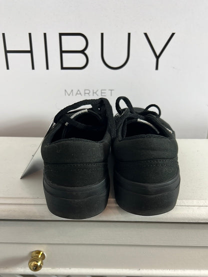 DC. Zapatillas clásicas negras. T 36