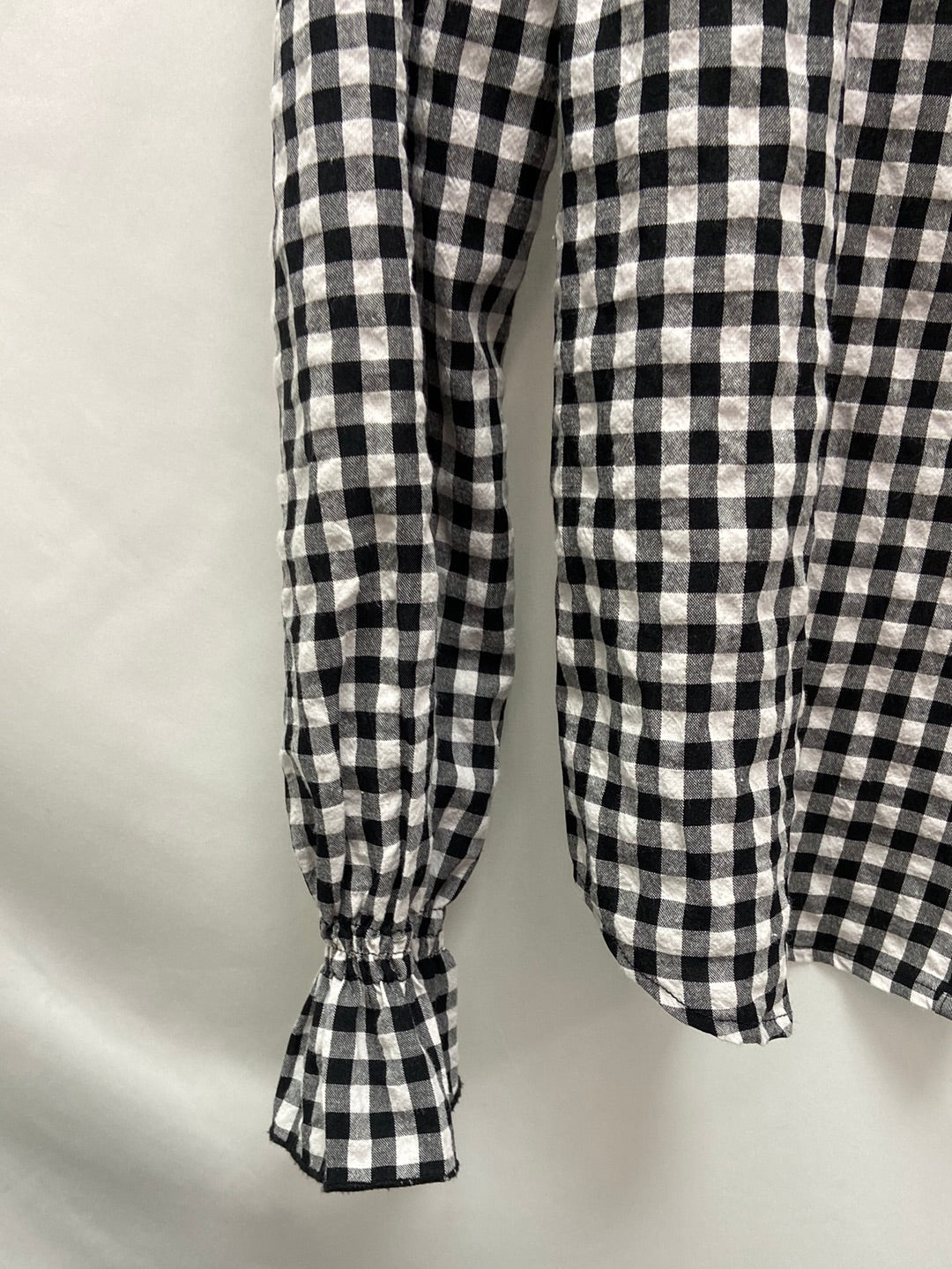 KILIBBI.Blusa cuadros volantes T.S/M