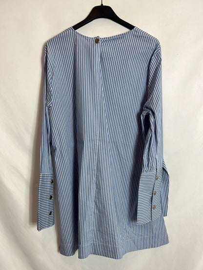 ZARA. Asymmetrical blue striped blouse. Size XL