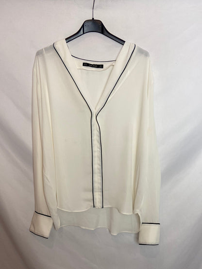 ZARA. Camisa blanca fluida con detalle en negro T.XXL