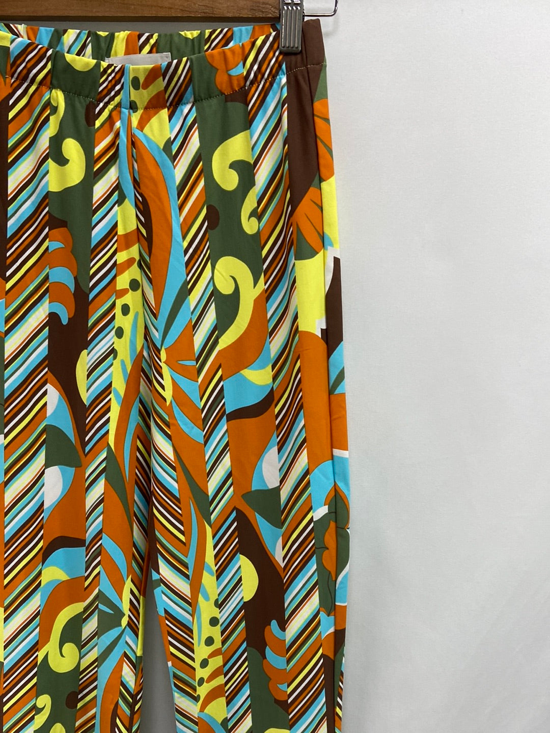 SANTANA DE MORA.Pantalones campana retro T.S