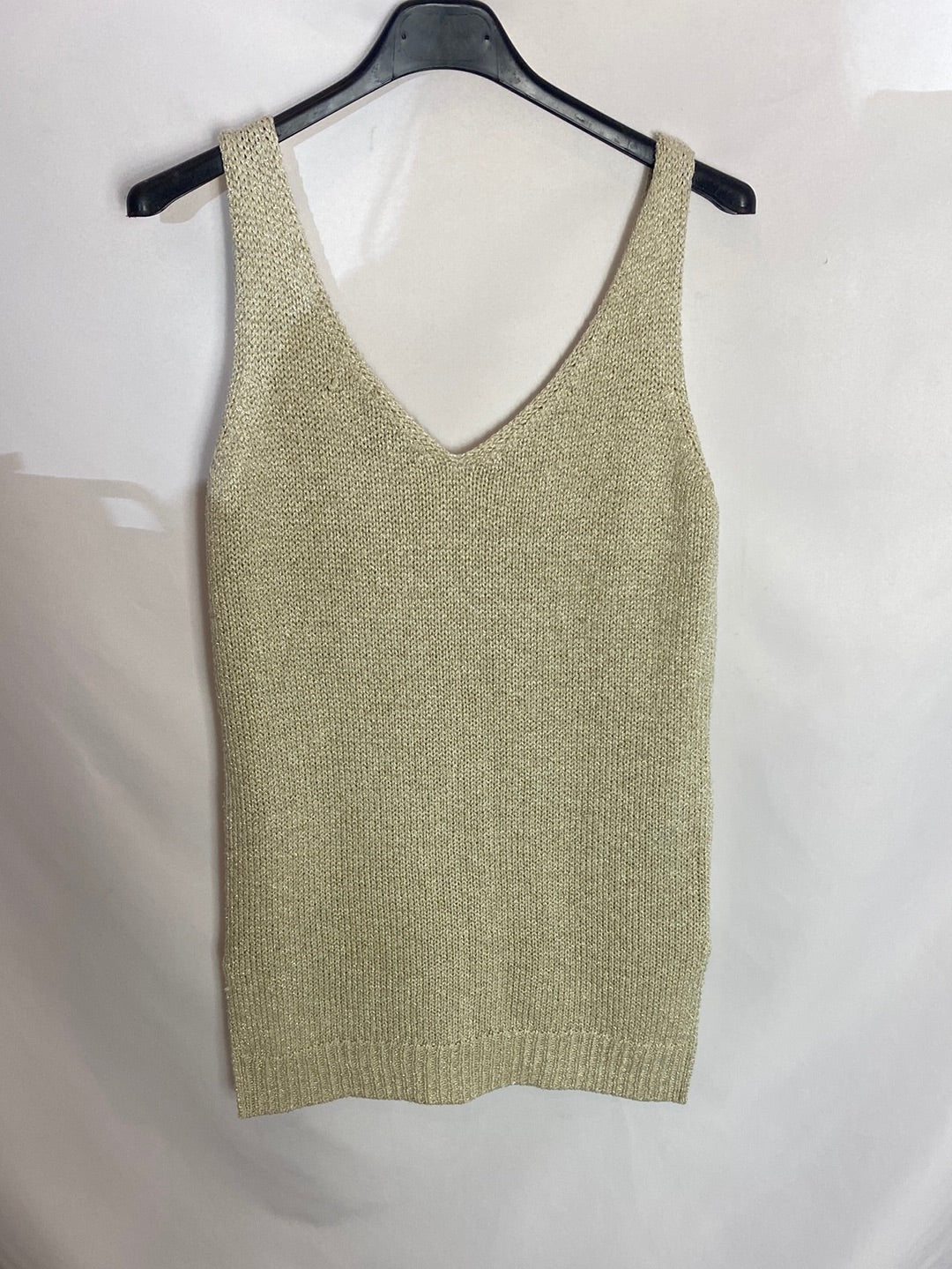 MANGO. Camiseta tirantes punto dorado T.s